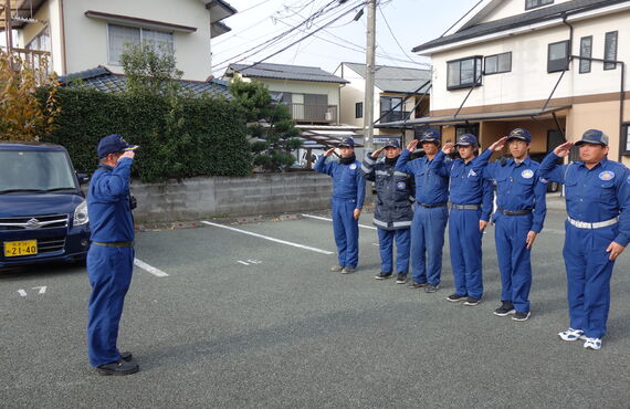 熊本にて交通誘導スタッフを求人しておりますのでぜひご応募ください